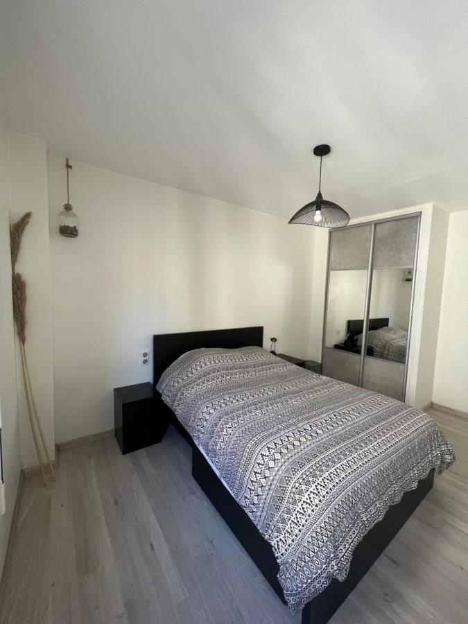Superbe Appartement Centre Ville Nîmes Eksteriør billede